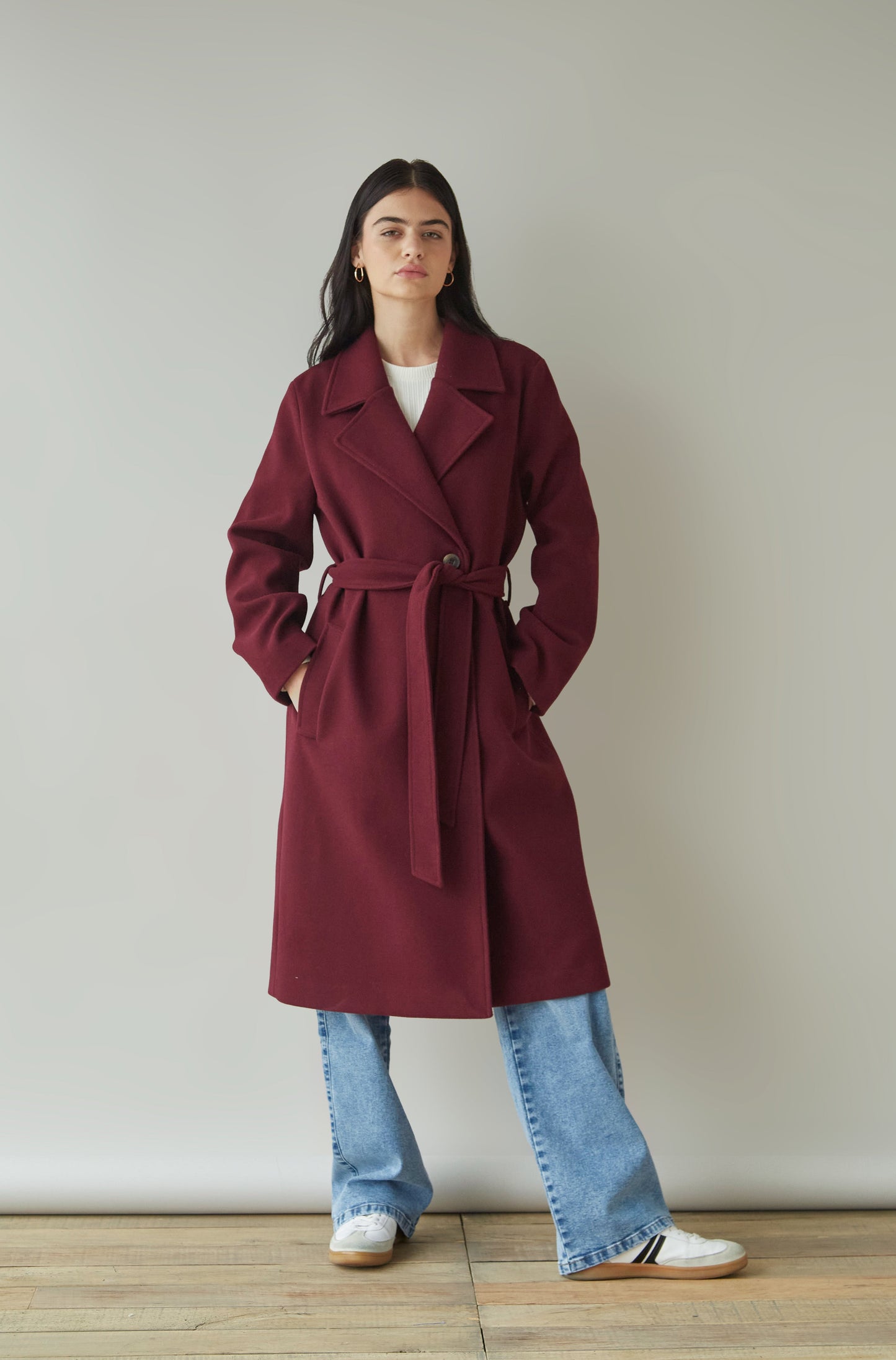 Abrigo Tanner Guinda