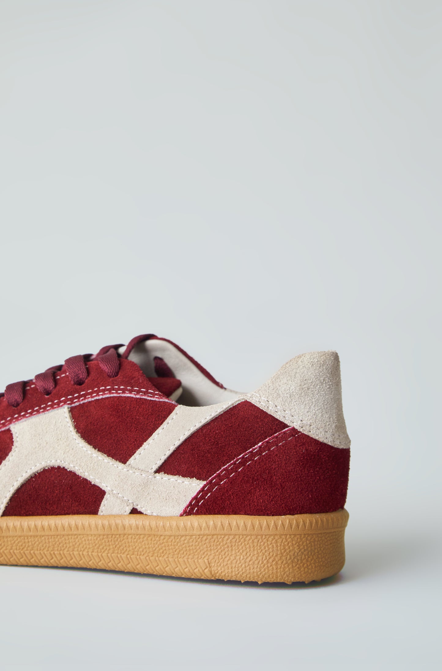 Tennis Catalina Guinda